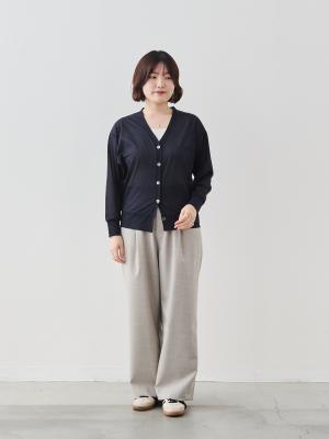 モデル 164cm サイズ 40