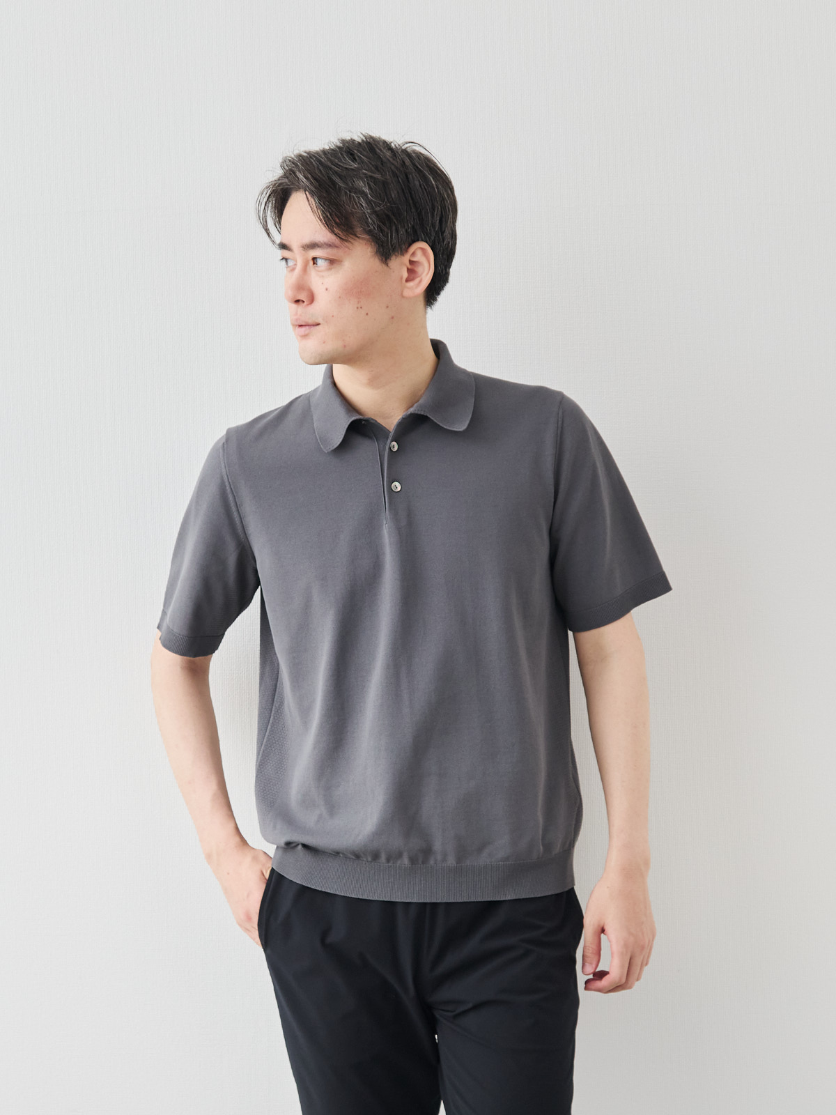 モデル 181cm 71kg ウエスト82cm サイズ L