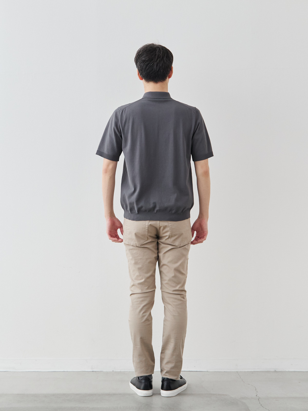 モデル 181cm 71kg ウエスト82cm サイズ L