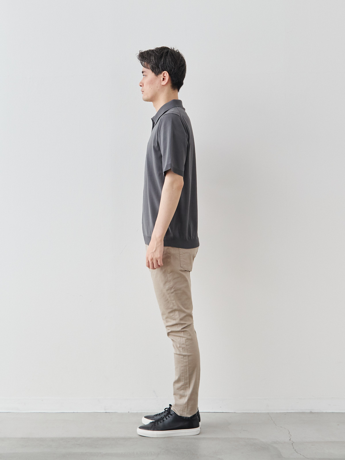 モデル 181cm 71kg ウエスト82cm サイズ LL