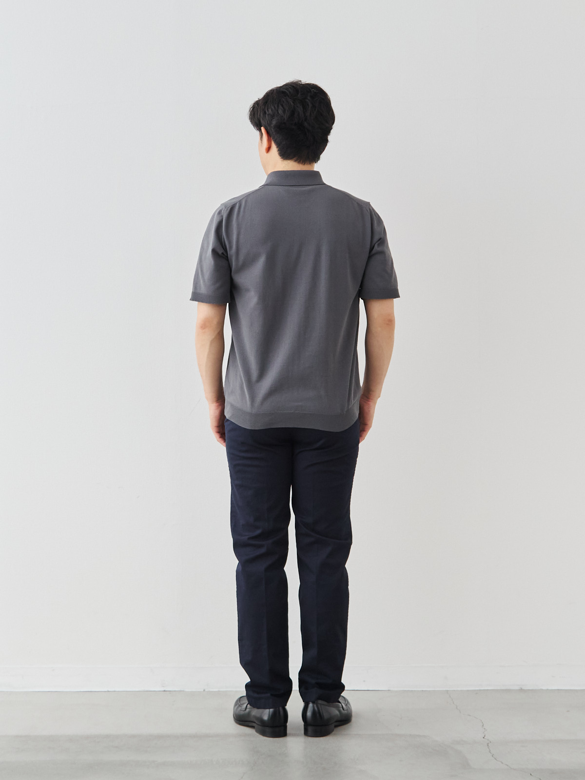 モデル 171cm 70kg ウエスト85cm サイズ L