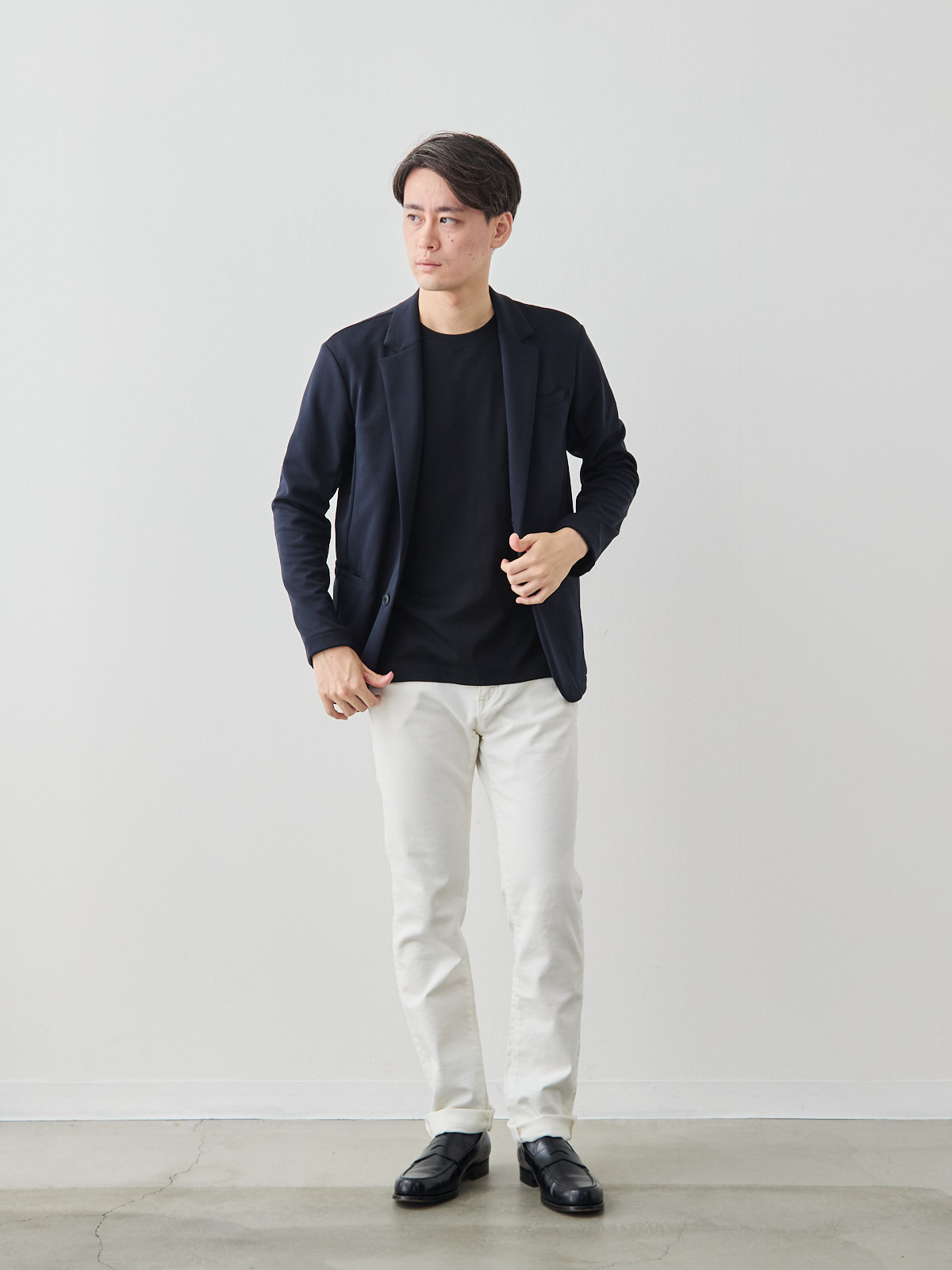 モデル 181cm 71kg ウエスト82cm サイズ L