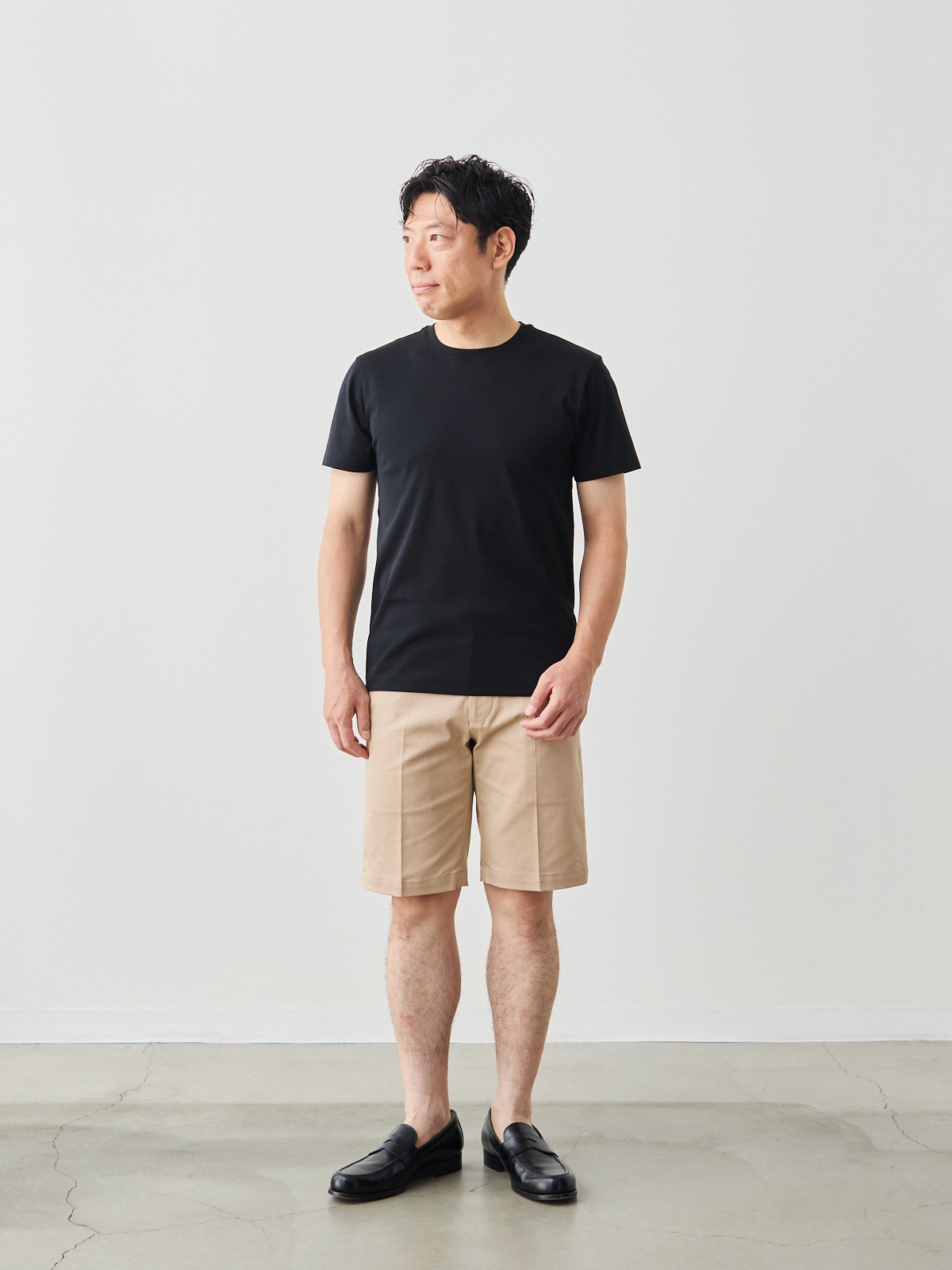 モデル 171cm 70kg ウエスト85cm サイズ M