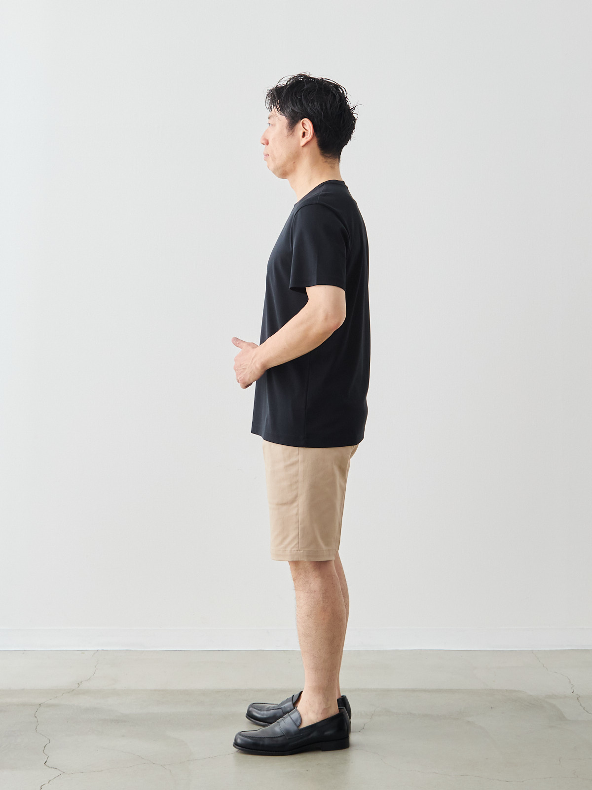 モデル 171cm 70kg ウエスト85cm サイズ L