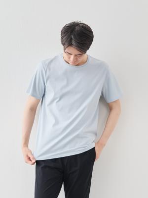 モデル 181cm 71kg ウエスト82cm サイズ L