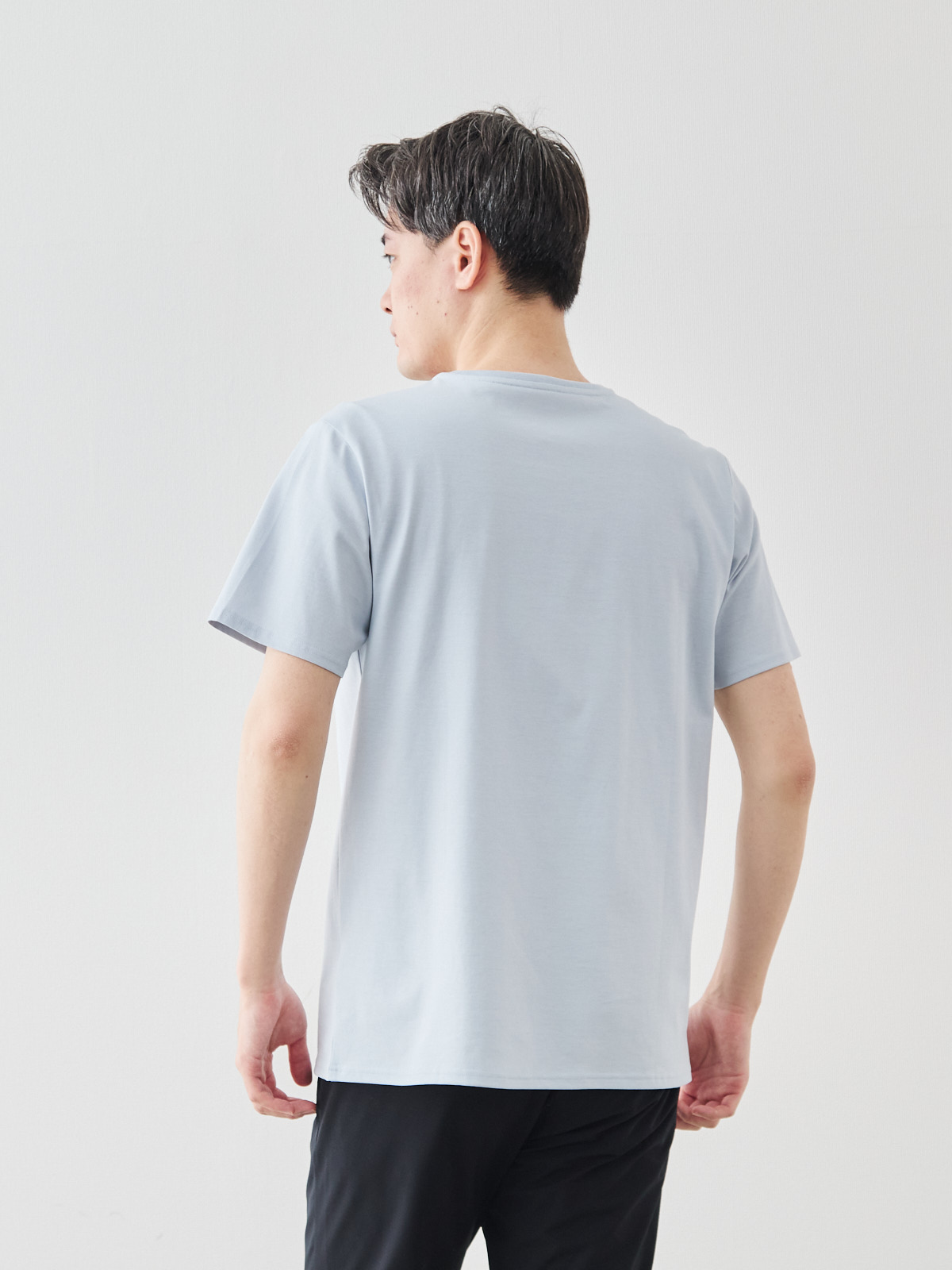 モデル 181cm 71kg ウエスト82cm サイズ L