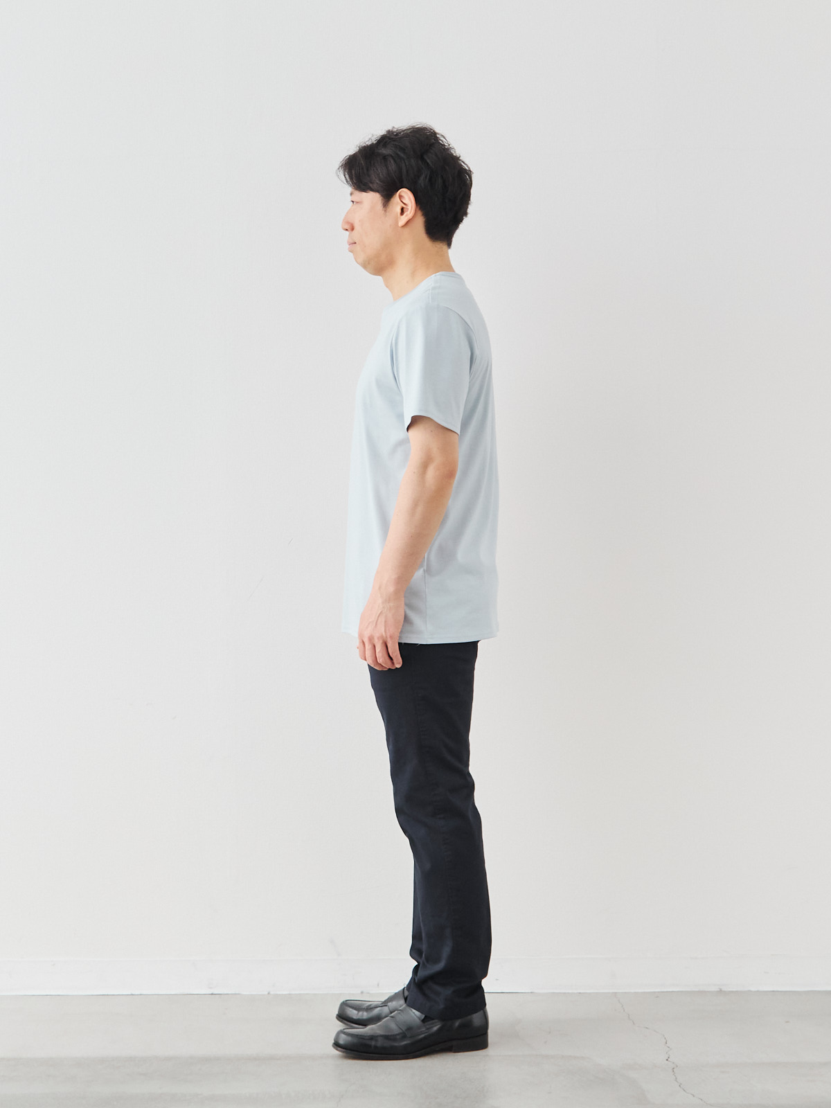 モデル 171cm 70kg ウエスト85cm サイズ L