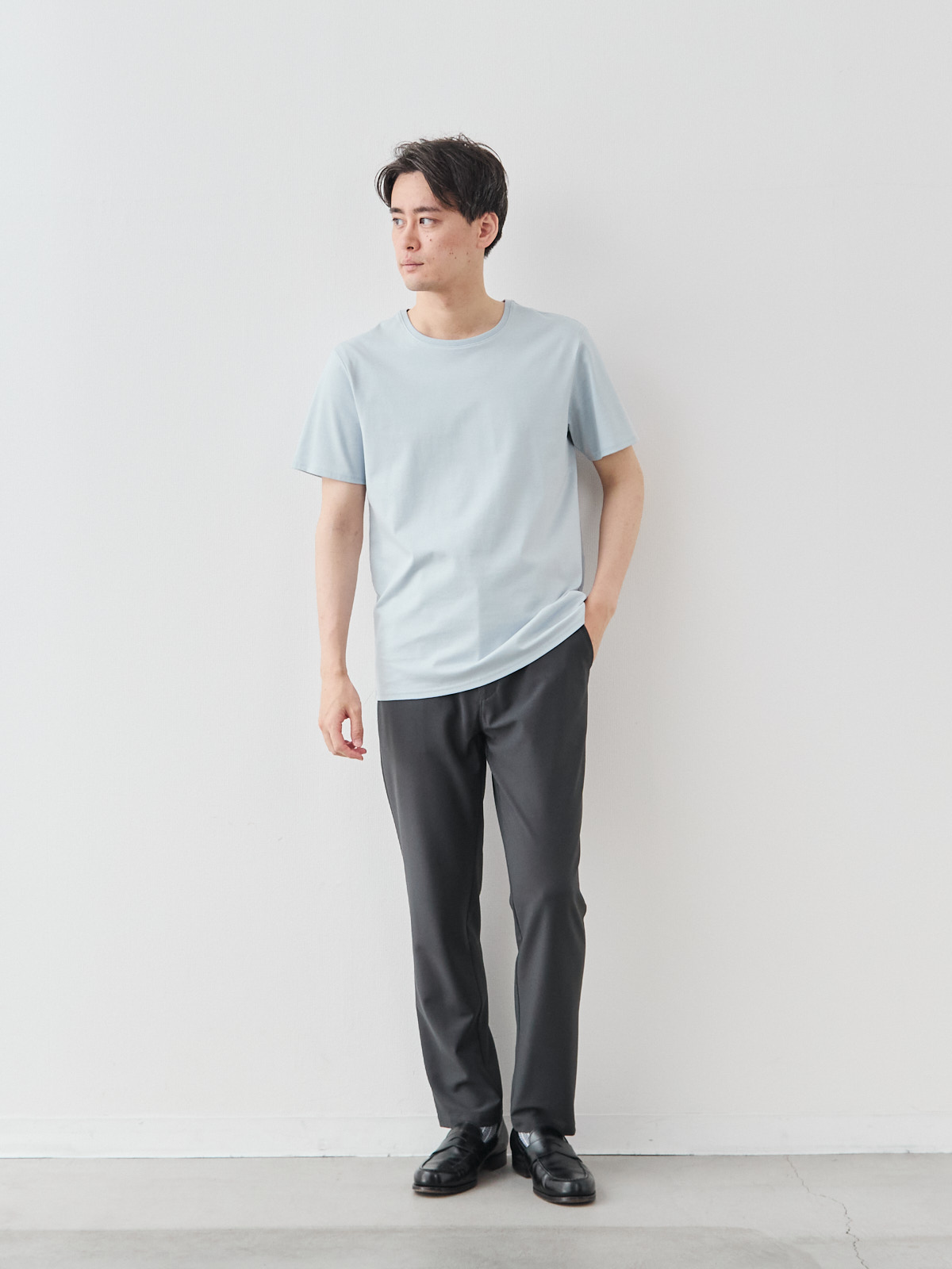 モデル 181cm 71kg ウエスト82cm サイズ L