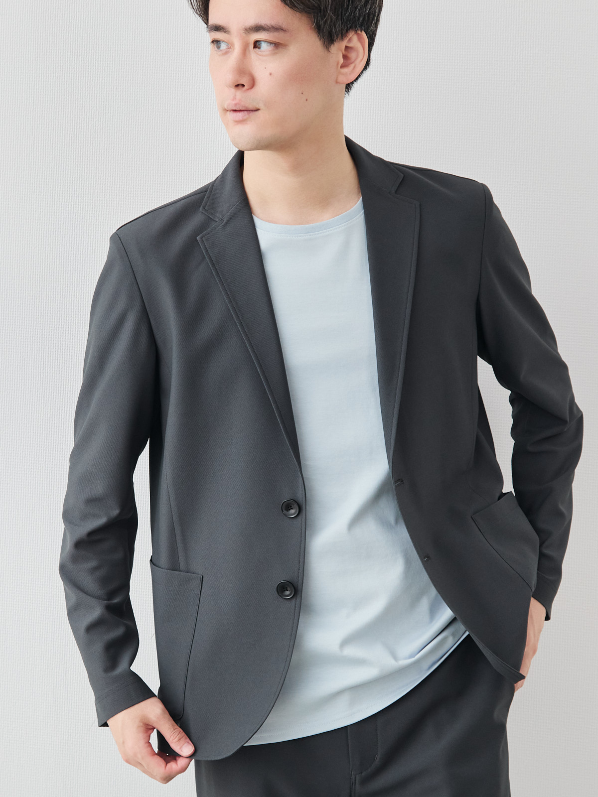 モデル 181cm 71kg ウエスト82cm サイズ L