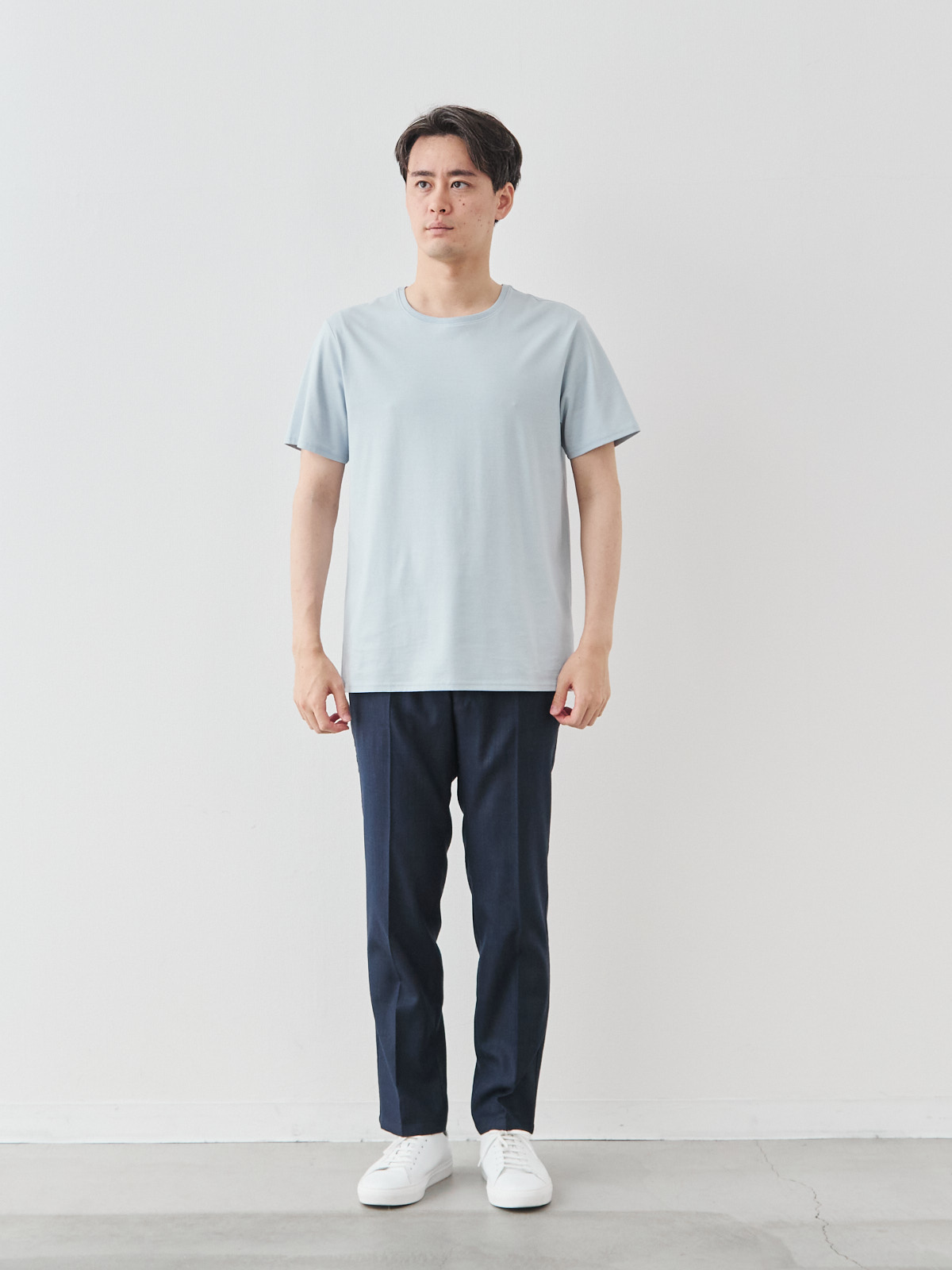 モデル 181cm 71kg ウエスト82cm サイズ L