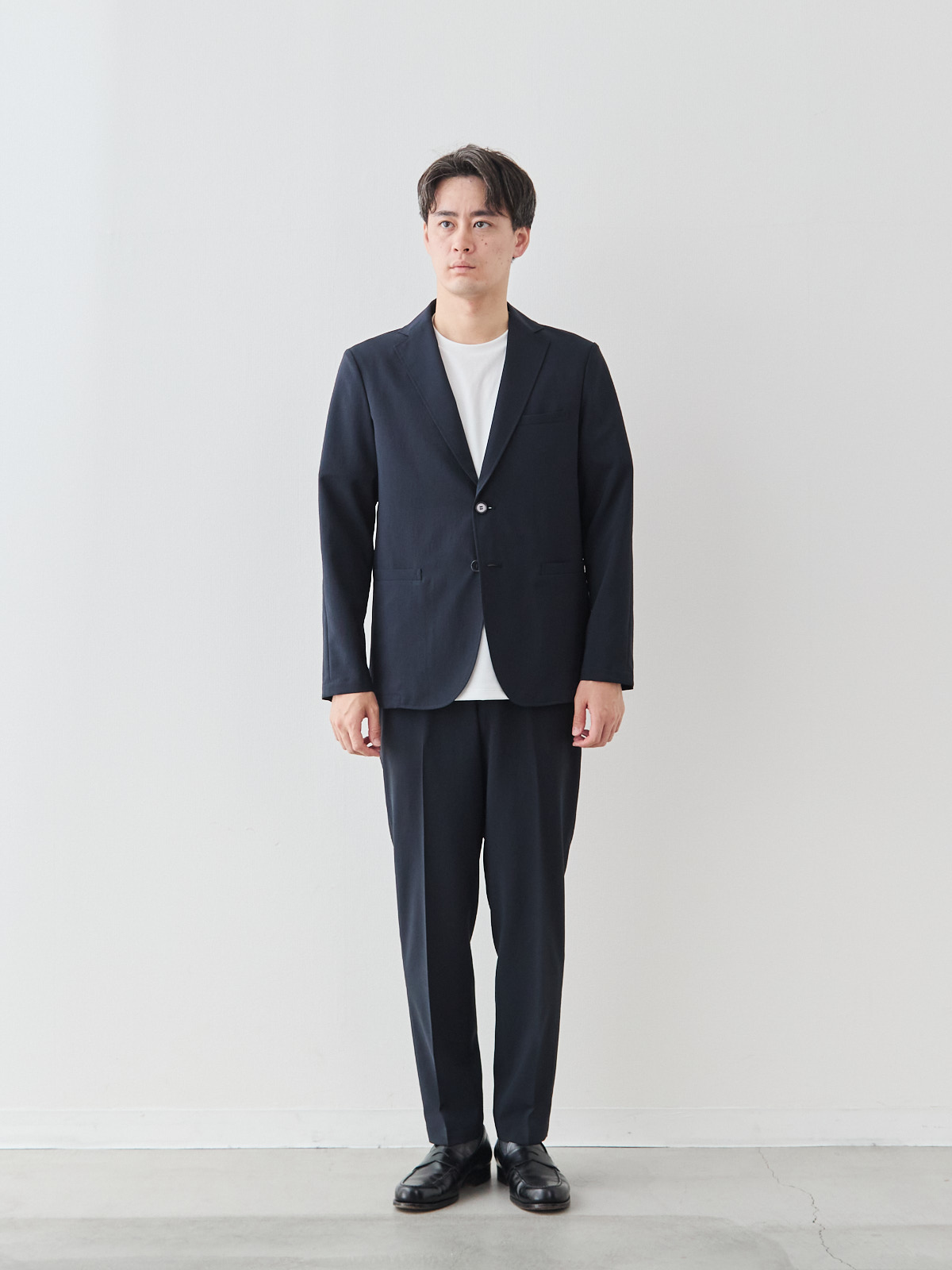 “風、抜ける” ドライサマー ジャケット/ウォッシャブル/ダークネイビー モデル 181cm 71kg ウエスト82cm サイズ L