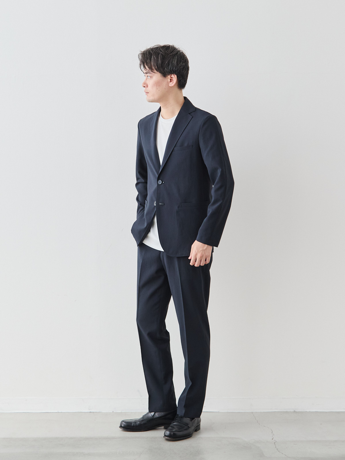 “風、抜ける” ドライサマー ジャケット/ウォッシャブル/ダークネイビー モデル 181cm 71kg ウエスト82cm サイズ L