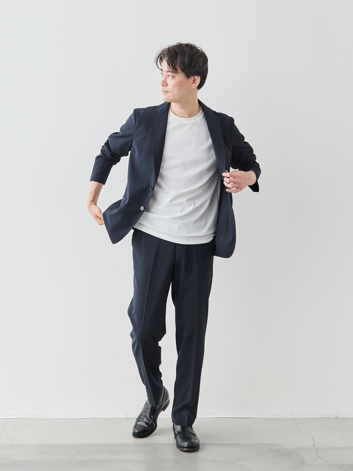 “風、抜ける” ドライサマー ジャケット/ウォッシャブル/ダークネイビー モデル 181cm 71kg ウエスト82cm サイズ L