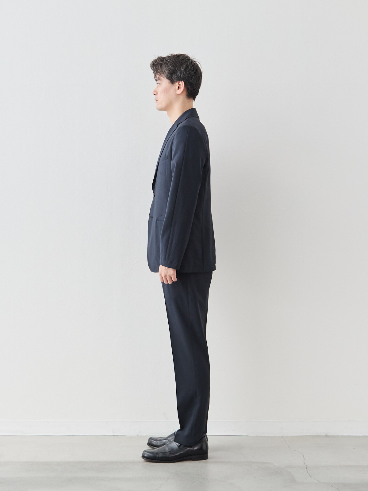 “風、抜ける” ドライサマー ジャケット/ウォッシャブル/ダークネイビー モデル 181cm 71kg ウエスト82cm サイズ LL