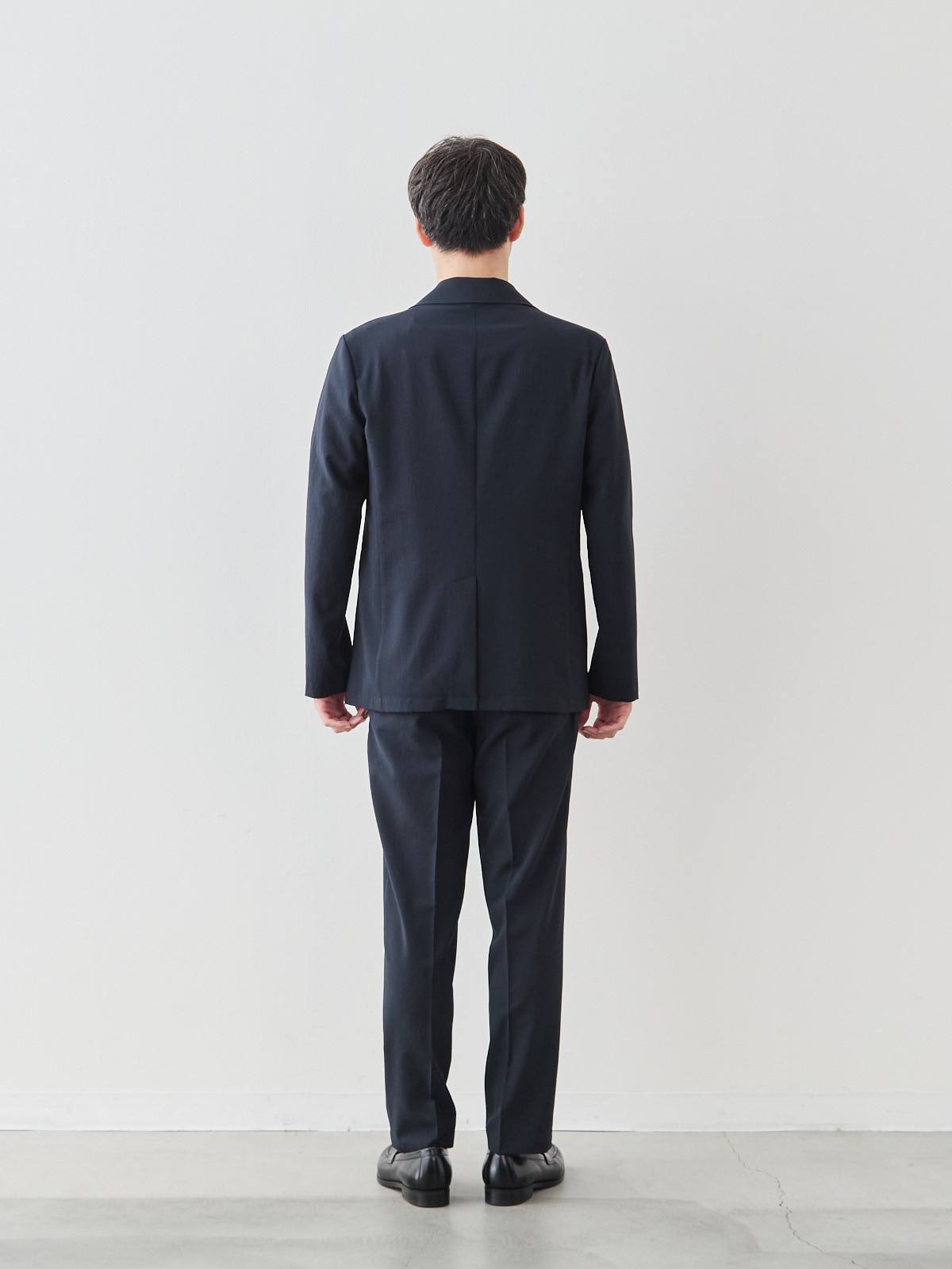“風、抜ける” ドライサマー ジャケット/ウォッシャブル/ダークネイビー モデル 181cm 71kg ウエスト82cm サイズ LL