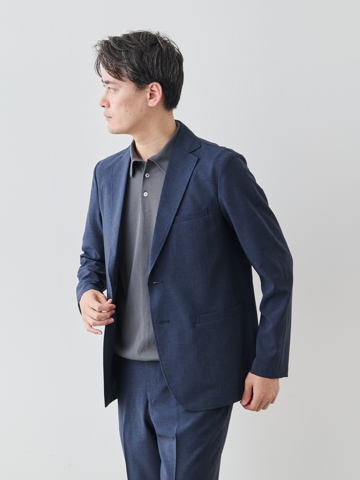 “風、抜ける” ドライサマー ジャケット/ウォッシャブル/ブルーネイビー モデル 181cm 71kg ウエスト82cm サイズ L
