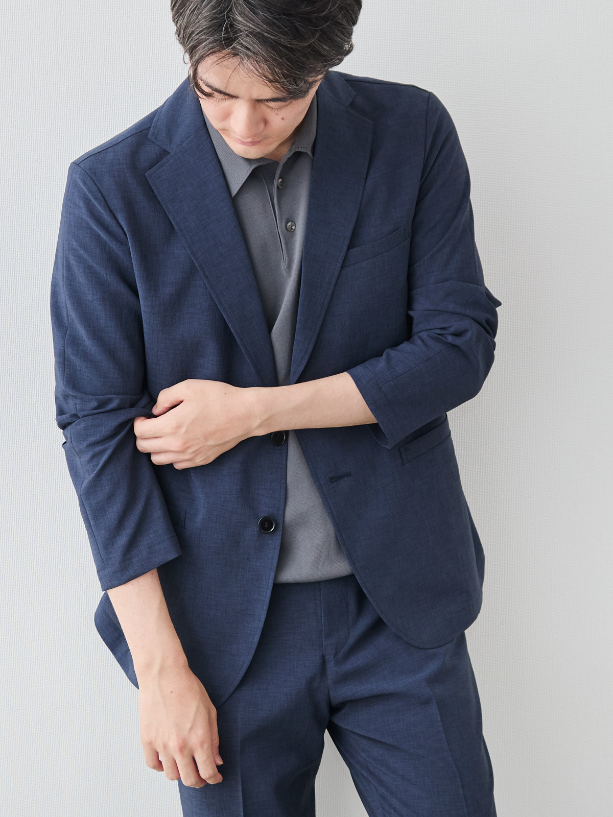 “風、抜ける” ドライサマー ジャケット/ウォッシャブル/ブルーネイビー モデル 181cm 71kg ウエスト82cm サイズ L