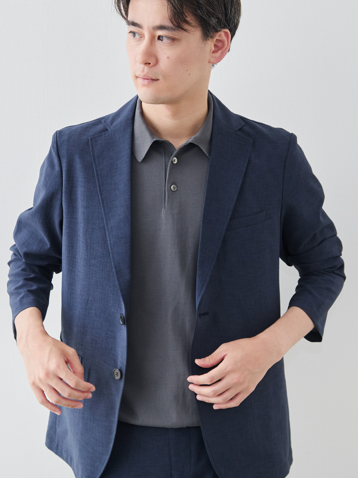 “風、抜ける” ドライサマー ジャケット/ウォッシャブル/ブルーネイビー モデル 181cm 71kg ウエスト82cm サイズ L