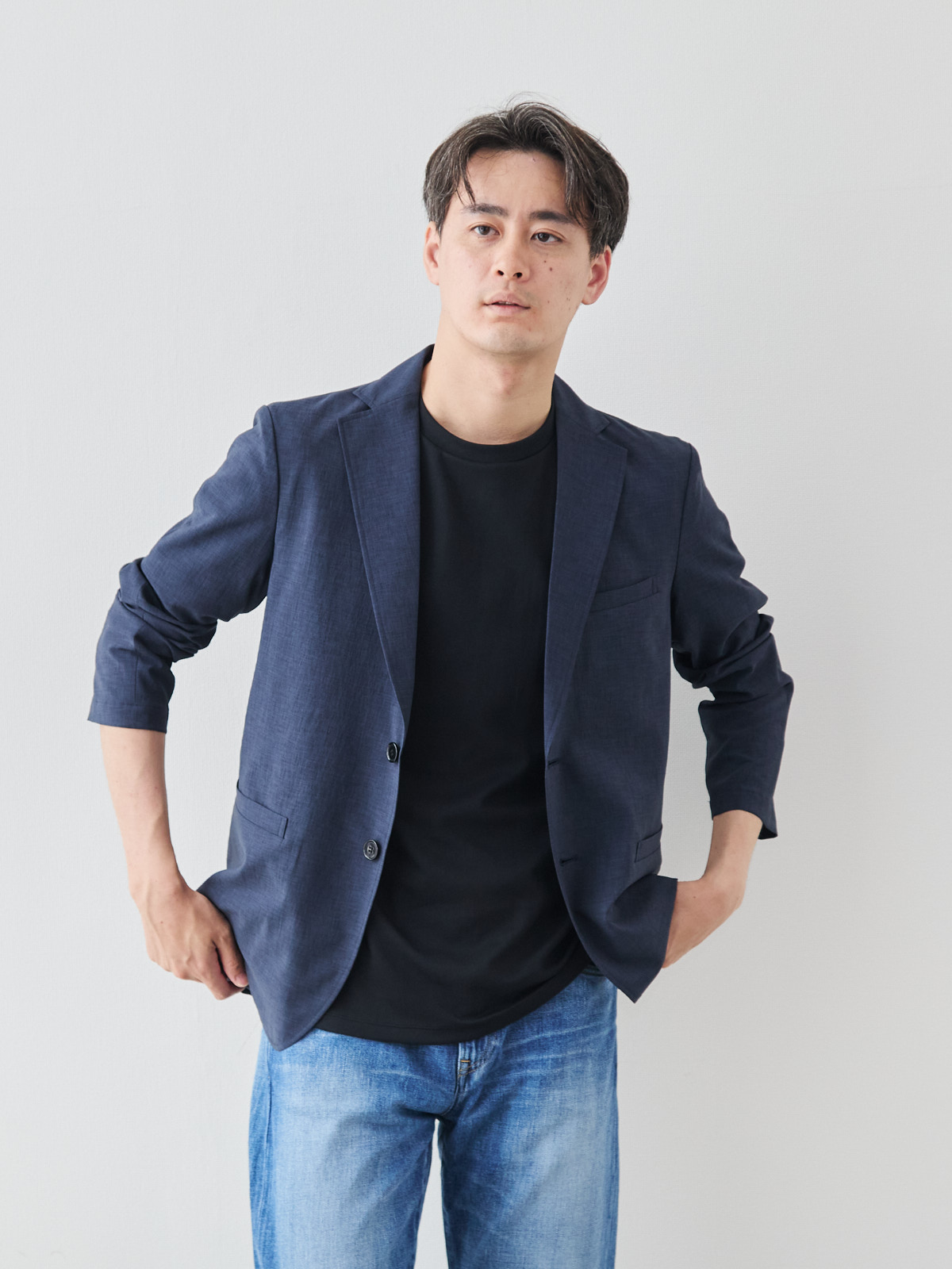 “風、抜ける” ドライサマー ジャケット/ウォッシャブル/ブルーネイビー モデル 181cm 71kg ウエスト82cm サイズ L