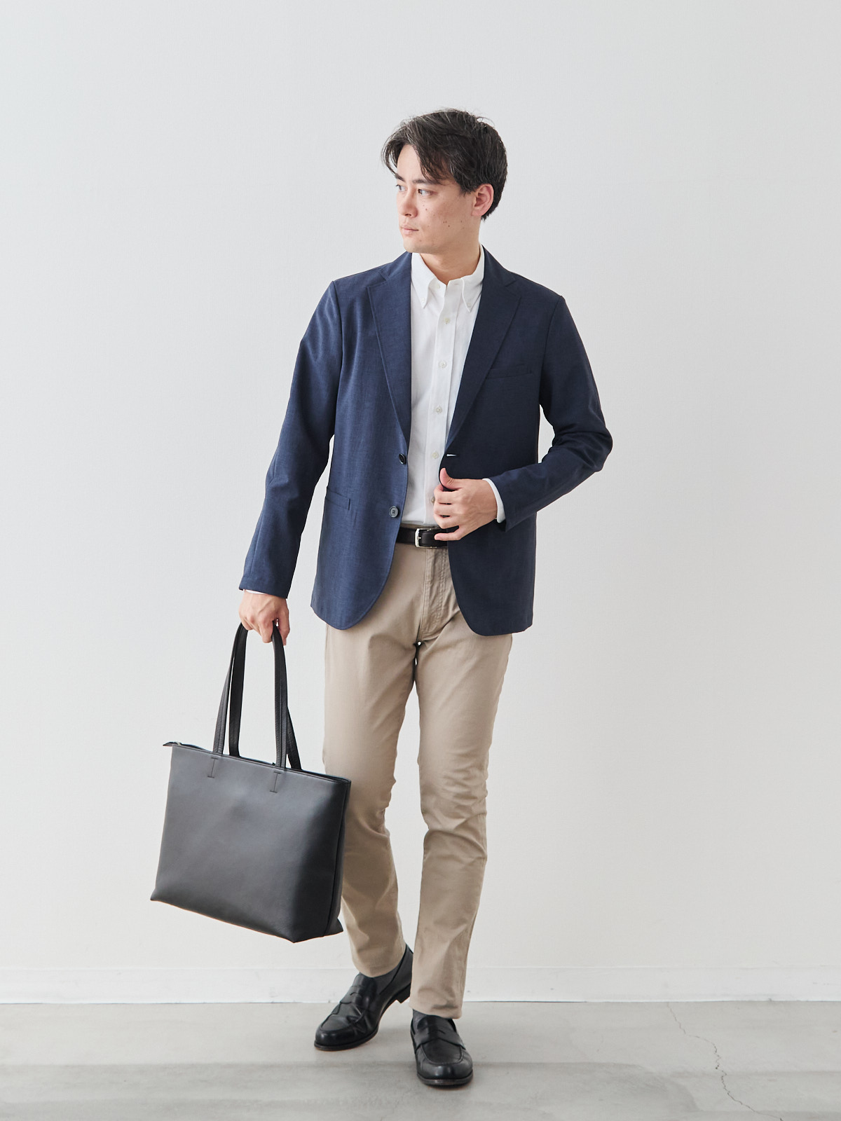 “風、抜ける” ドライサマー ジャケット/ウォッシャブル/ブルーネイビー モデル 181cm 71kg ウエスト82cm サイズ L