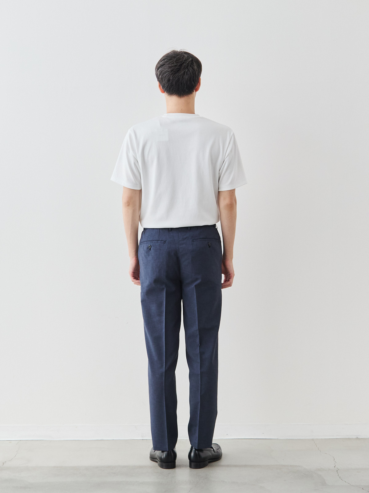 モデル 181cm 71kg ウエスト82cm サイズ L