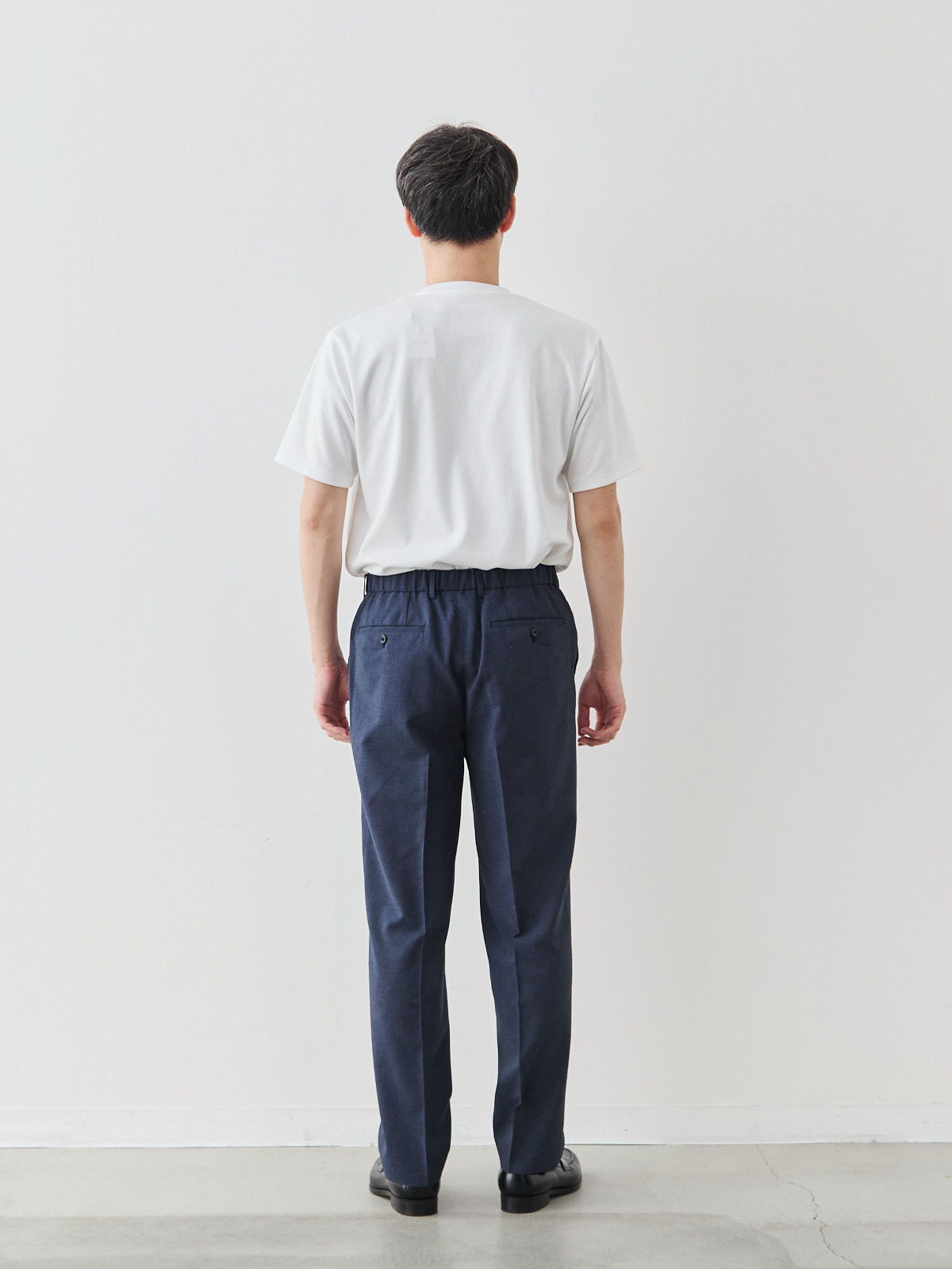 モデル 181cm 71kg ウエスト82cm サイズ LL