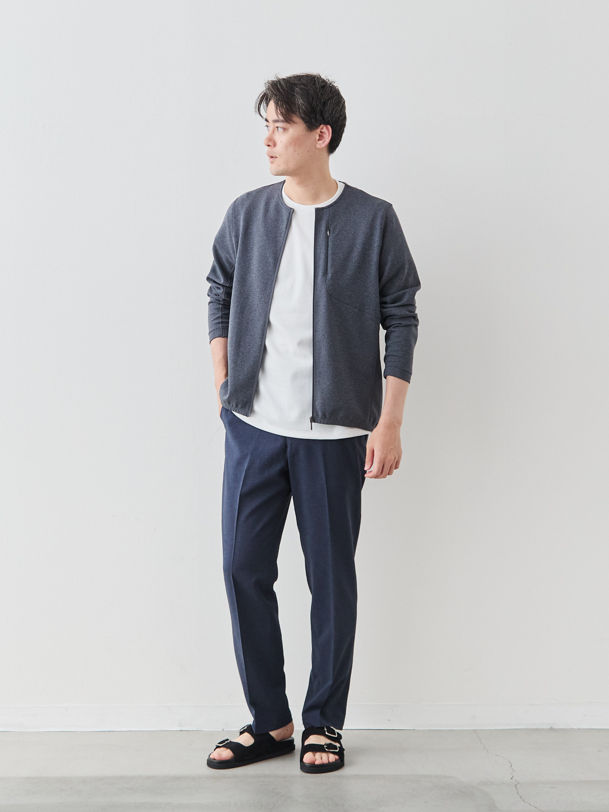 モデル 181cm 71kg ウエスト82cm サイズ L