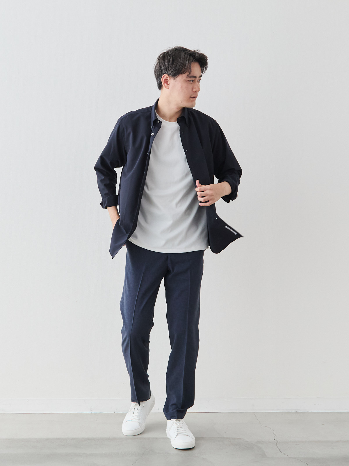 モデル 181cm 71kg ウエスト82cm サイズ L