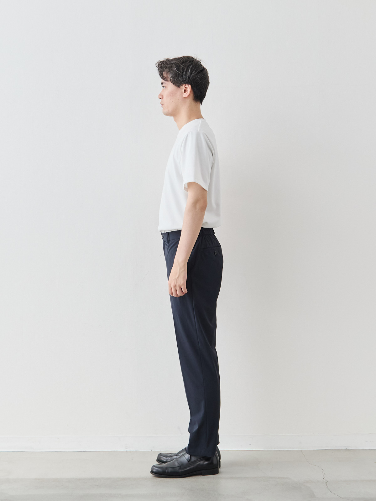 モデル 181cm 71kg ウエスト82cm サイズ L