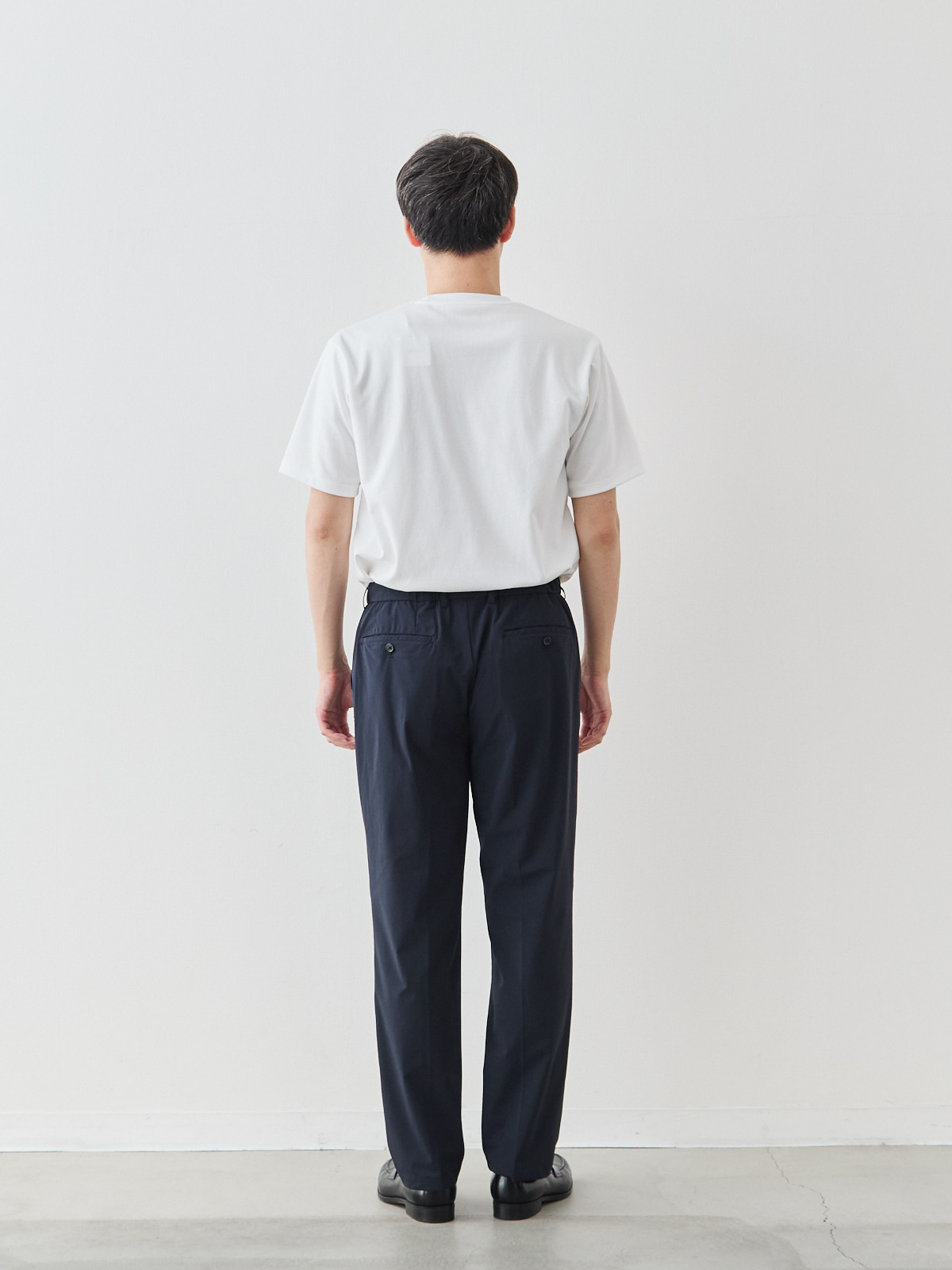 モデル 181cm 71kg ウエスト82cm サイズ LL