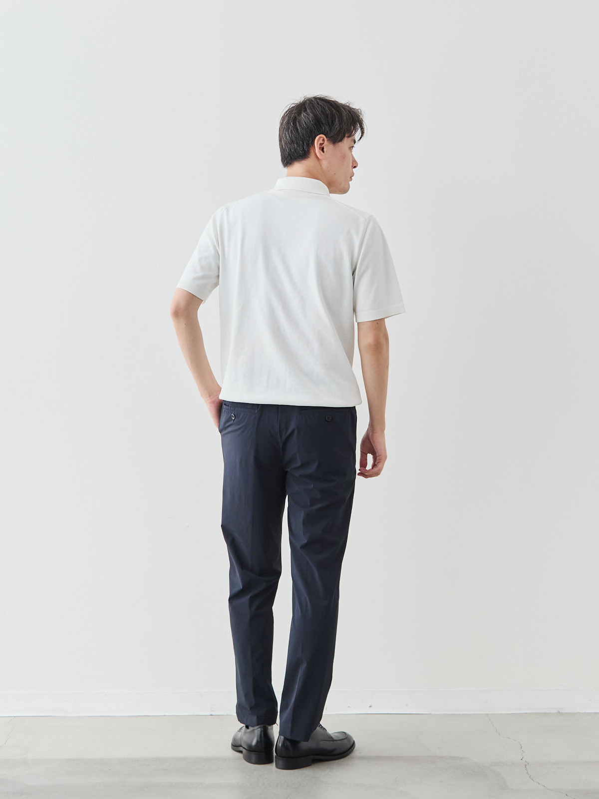 モデル 181cm 71kg ウエスト82cm サイズ L