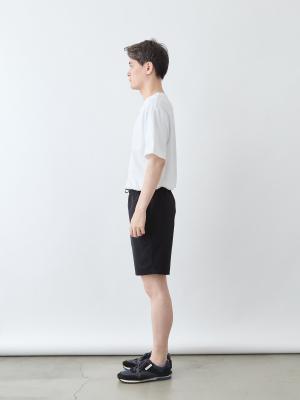 モデル 181cm 71kg サイズ L