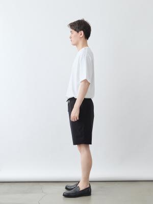 モデル 181cm 71kg サイズ LL