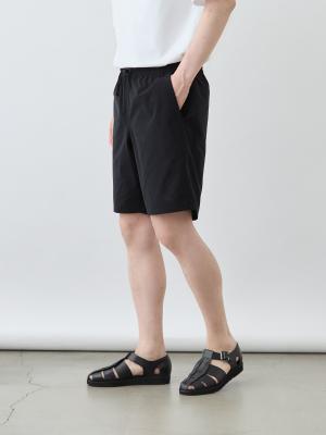 モデル 181cm 71kg サイズ L