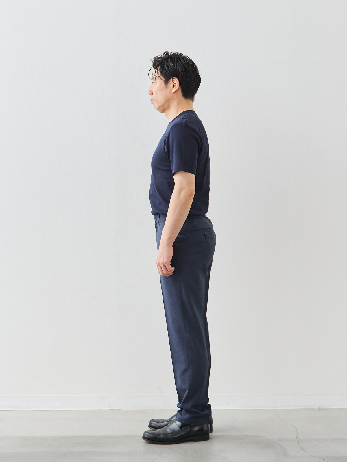 モデル 171cm 70kg ウエスト85cm サイズ L