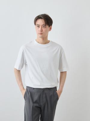 モデル 181cm 71kg サイズ L