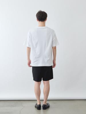 モデル 181cm 71kg サイズ LL