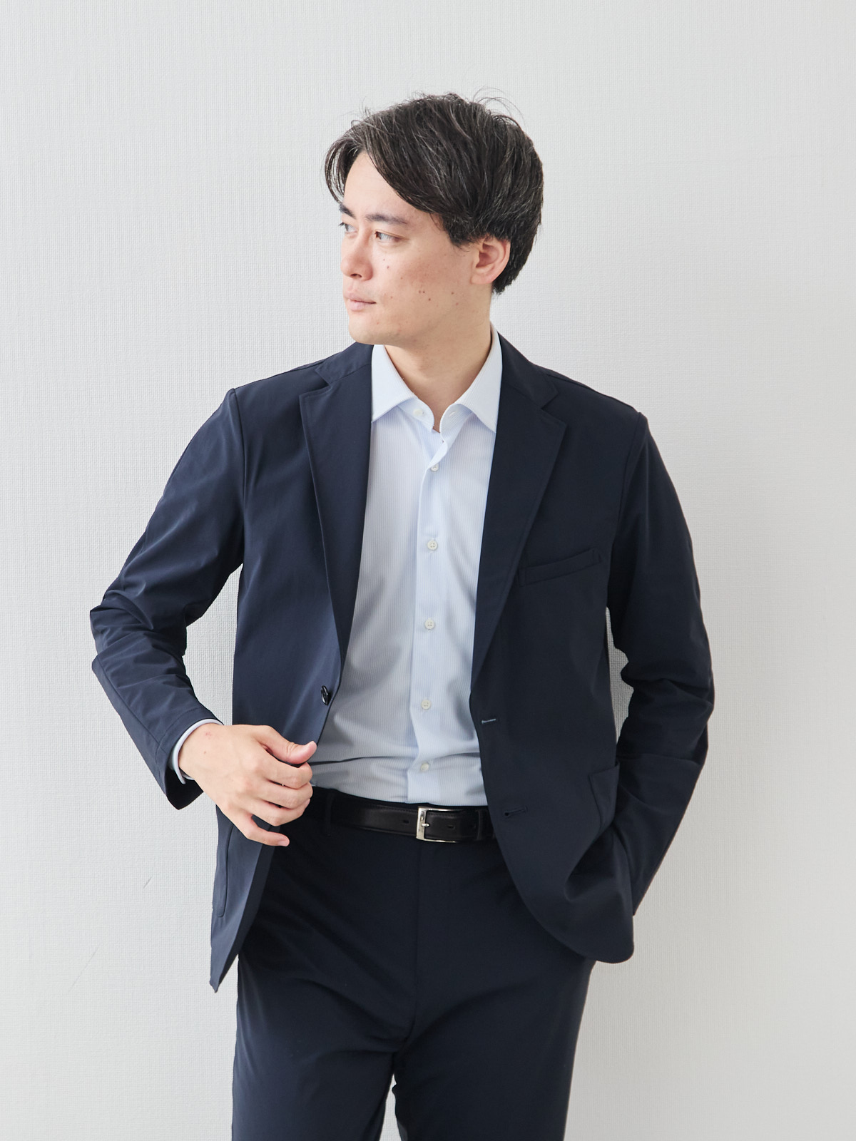 ULTRA EASY クールトラベルジャケット/ウォッシャブル/ネイビー モデル 181cm 71kg ウエスト82cm サイズ L