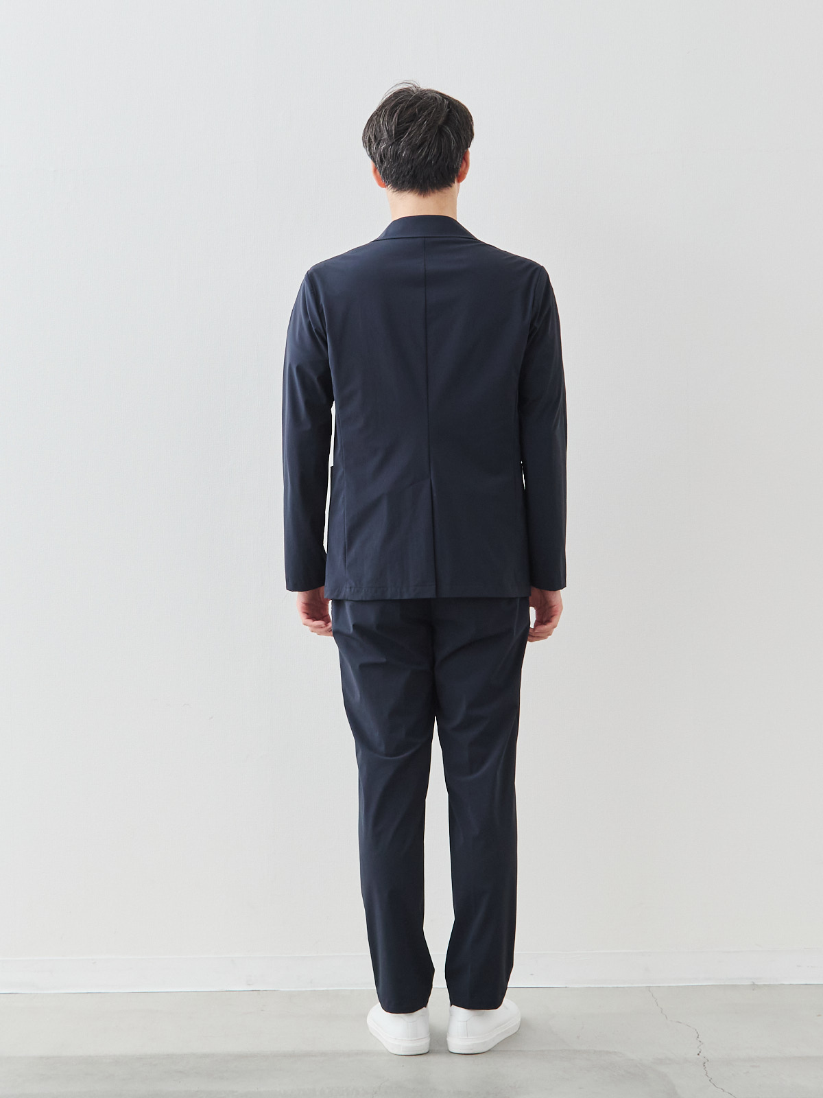 ULTRA EASY クールトラベルジャケット/ウォッシャブル/ネイビー モデル 181cm 71kg ウエスト82cm サイズ L