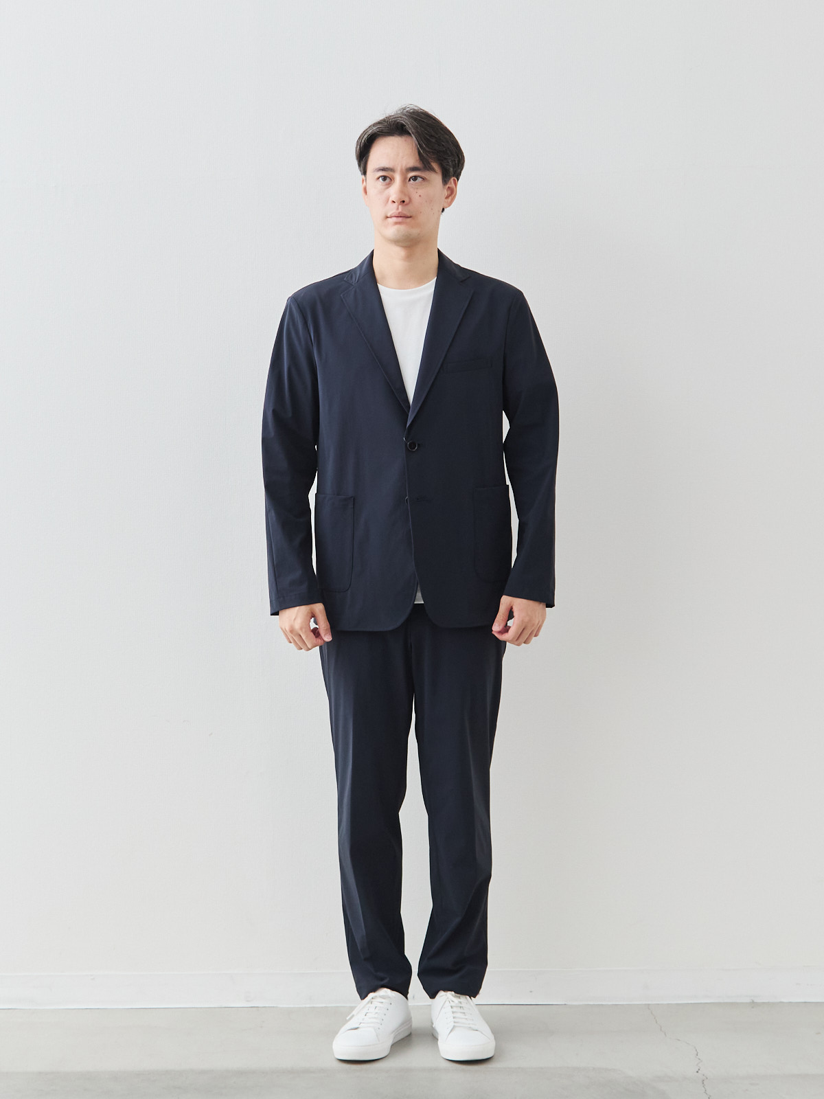 ULTRA EASY クールトラベルジャケット/ウォッシャブル/ネイビー モデル 181cm 71kg ウエスト82cm サイズ LL