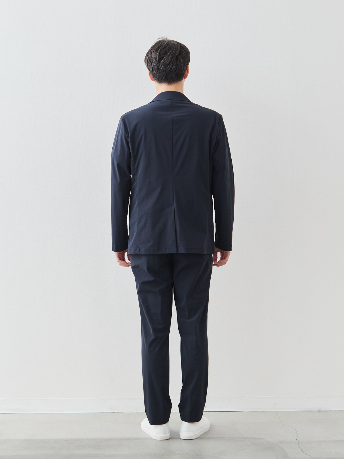 ULTRA EASY クールトラベルジャケット/ウォッシャブル/ネイビー モデル 181cm 71kg ウエスト82cm サイズ LL