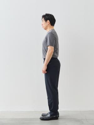 モデル 171cm 70kg ウエスト85cm サイズ L