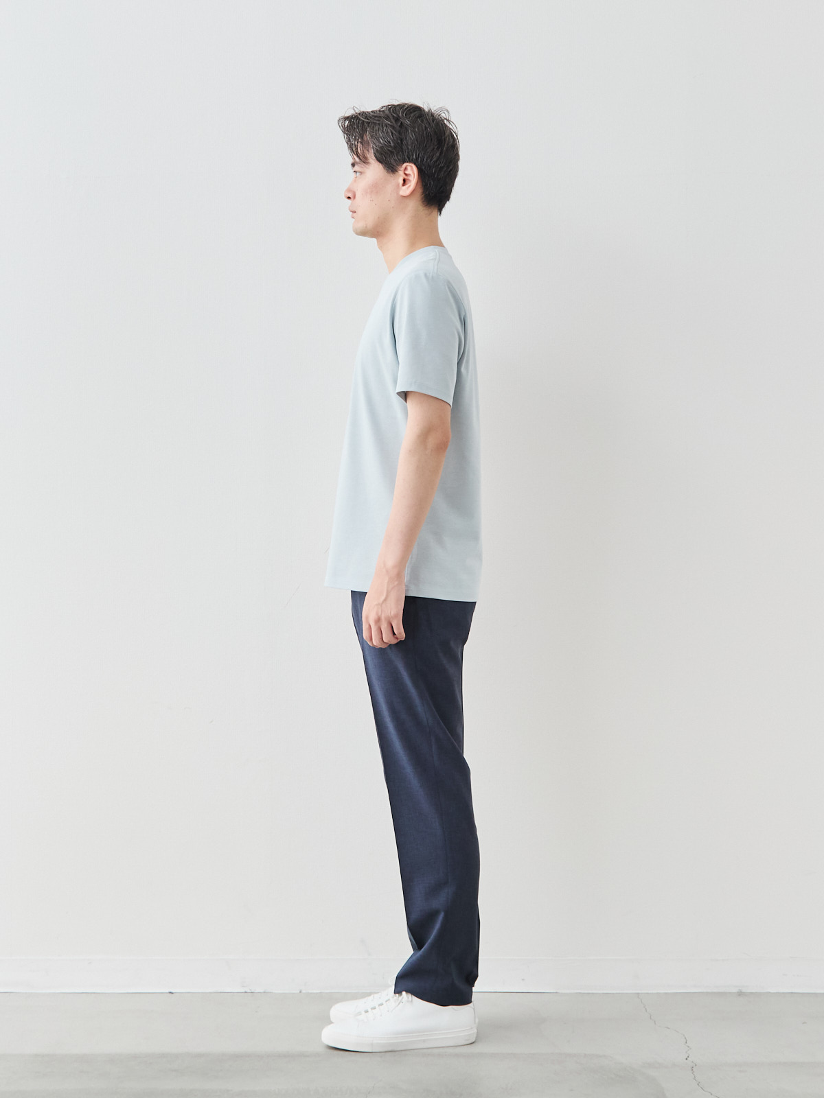 モデル 181cm 71kg ウエスト82cm サイズ L
