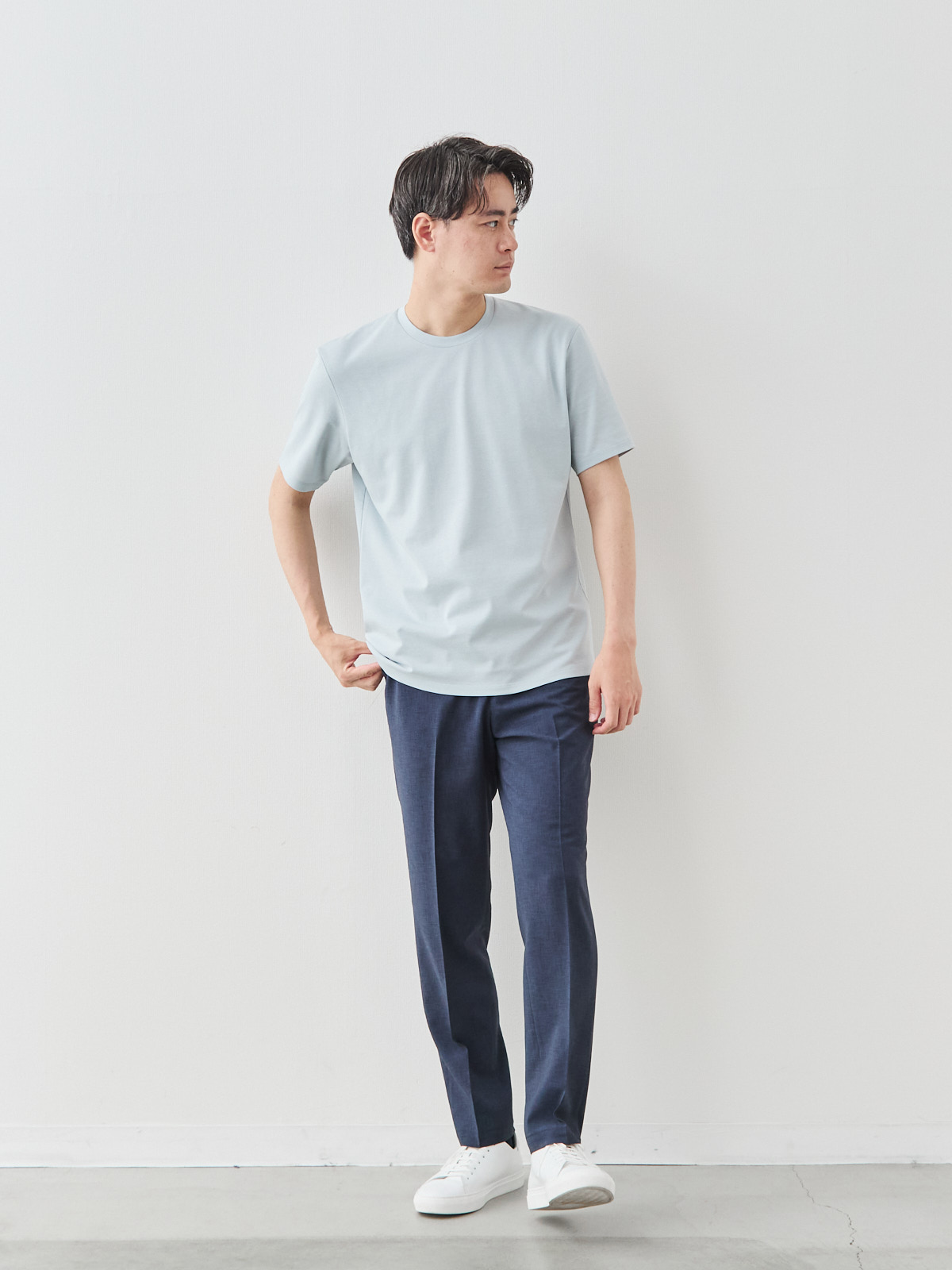 モデル 181cm 71kg ウエスト82cm サイズ L