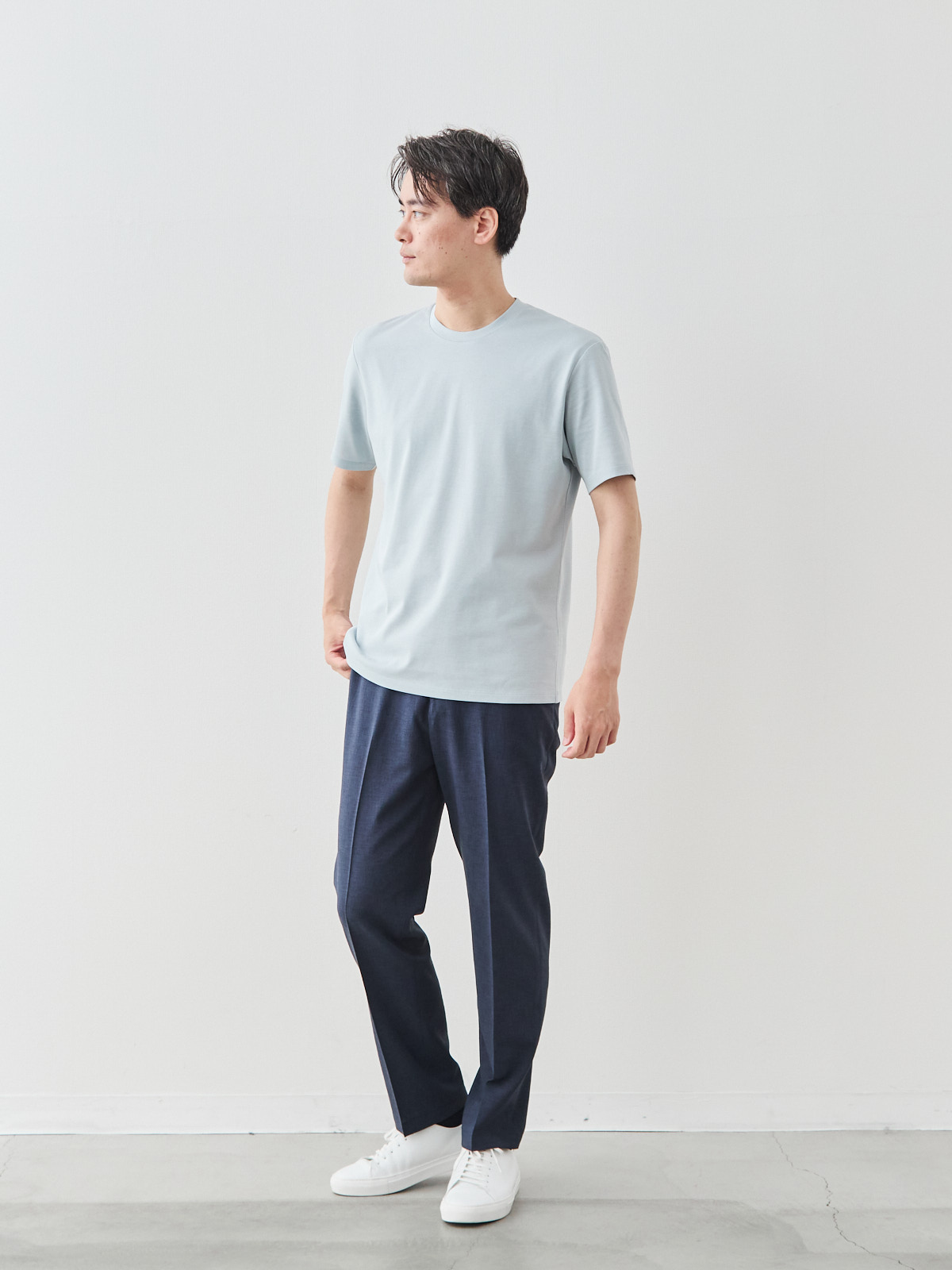 モデル 181cm 71kg ウエスト82cm サイズ L
