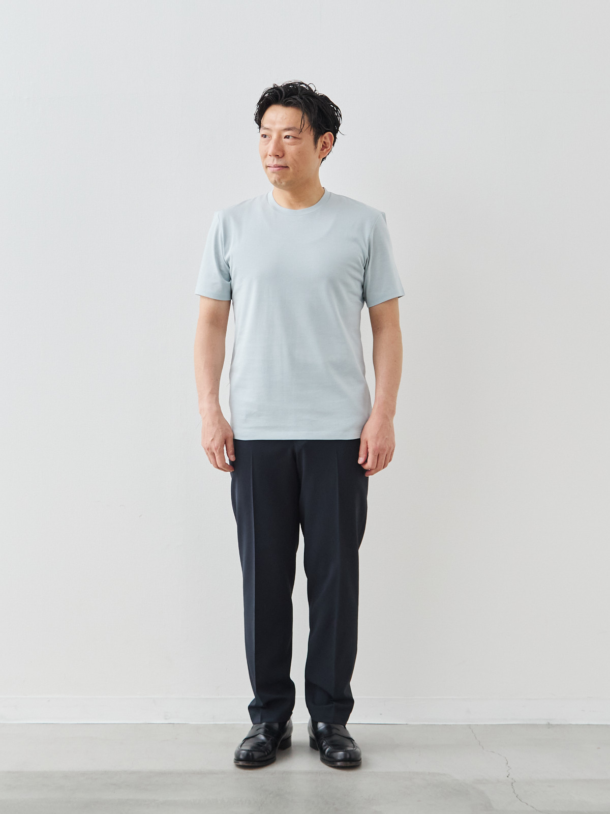 モデル 171cm 70kg ウエスト85cm サイズ M