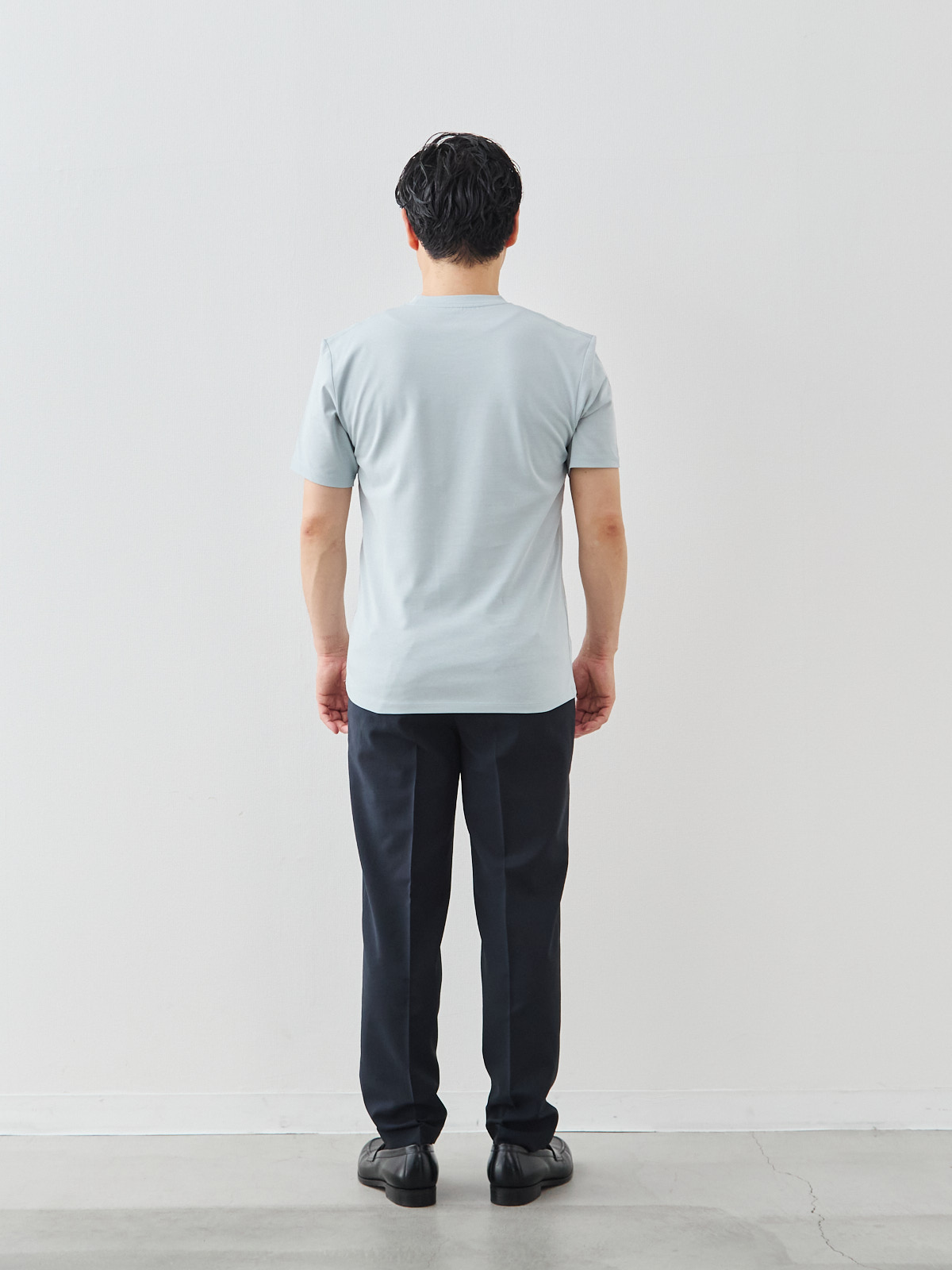 モデル 171cm 70kg ウエスト85cm サイズ M