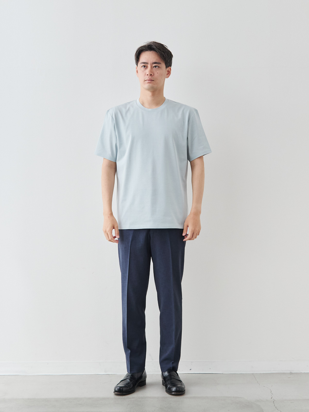 モデル 181cm 71kg ウエスト82cm サイズ LL