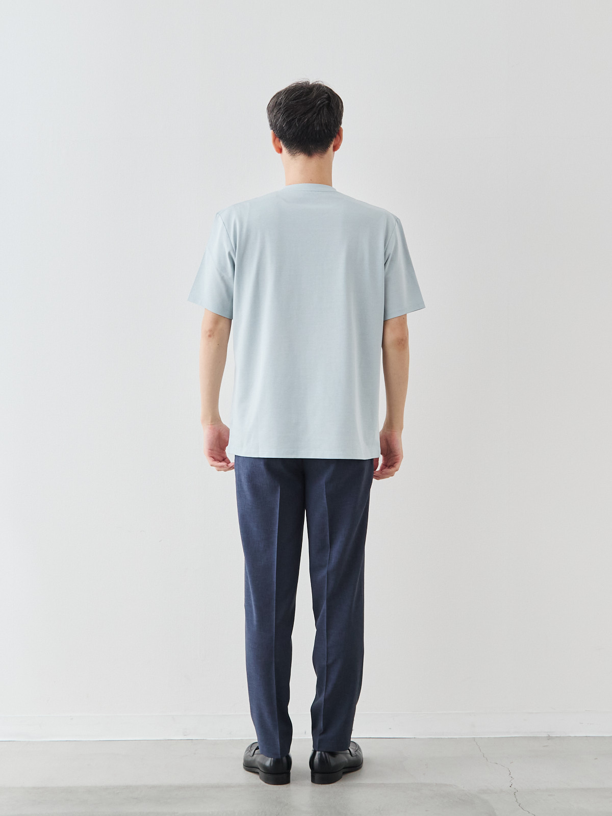 モデル 181cm 71kg ウエスト82cm サイズ LL