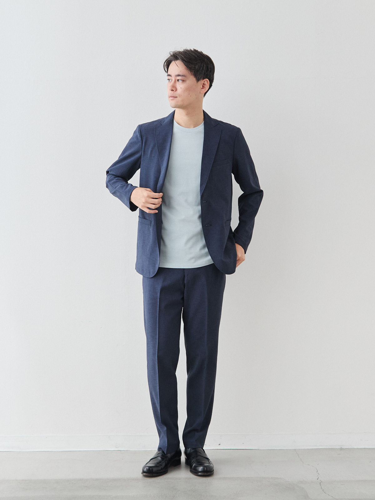 モデル 181cm 71kg ウエスト82cm サイズ L